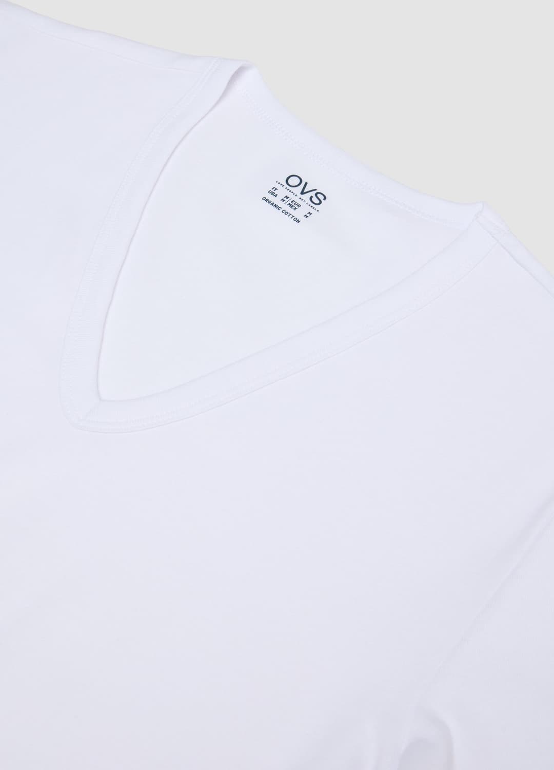 2er-pack Weiße T-shirts Aus Bio-baumwolle Mit Tiefem V-ausschnitt | OVS 2er-pack Weiße T-shirts Aus Bio-baumwolle Mit Tiefem V-ausschnitt - 5 | OVS