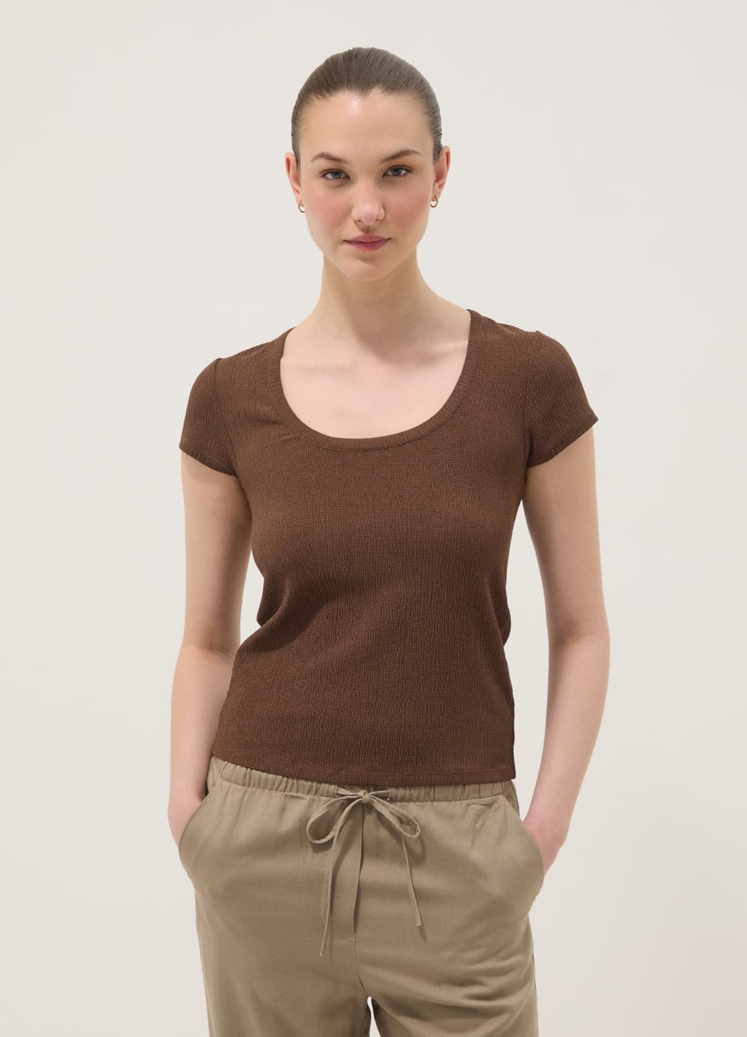 Braunes T-shirt Aus Stretchmaterial | OVS Braunes T-shirt Aus Stretchmaterial - 2 | OVS