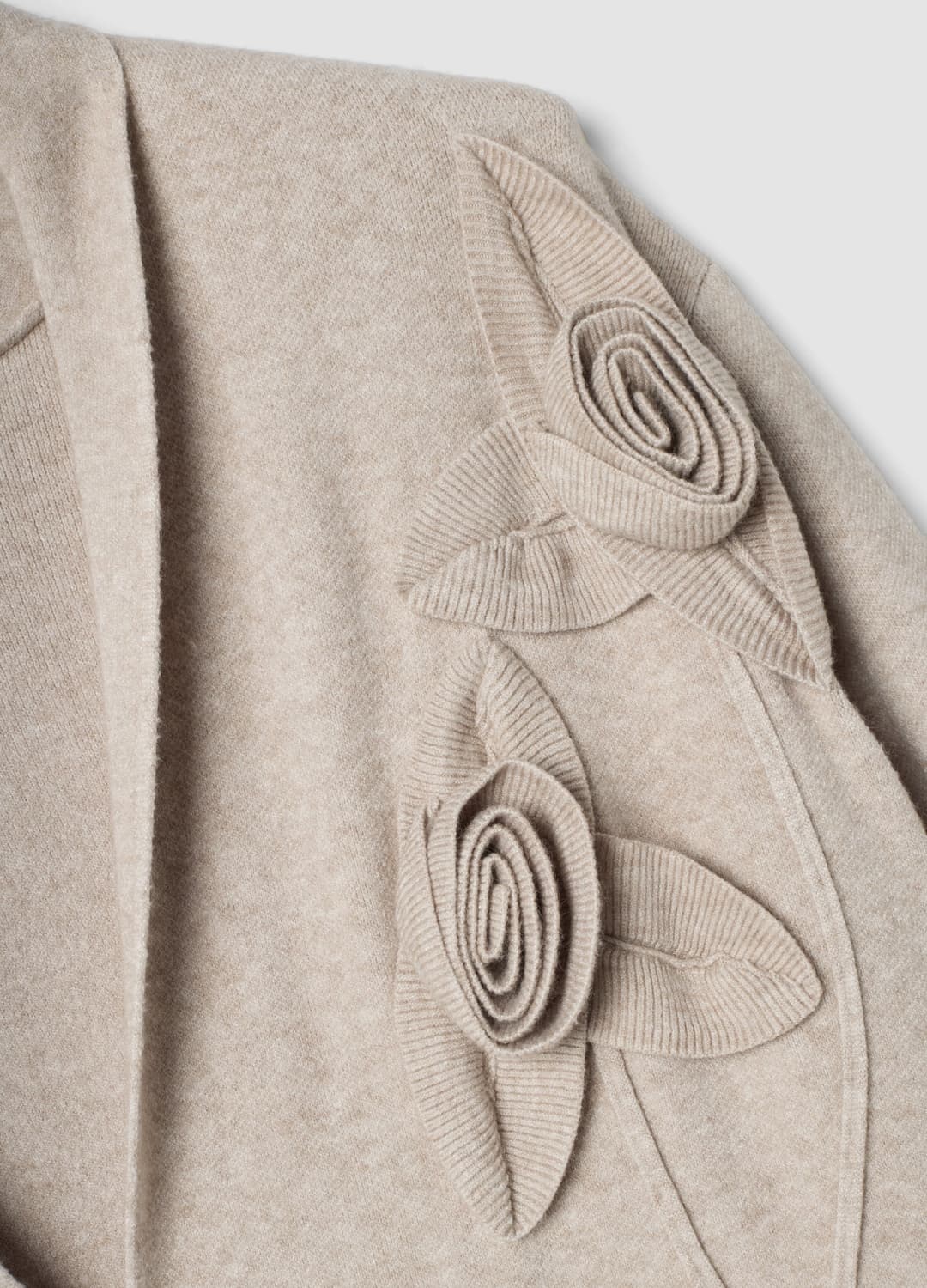 Cardigan Beige In Misto Viscosa Con Fiori In Rilievo | OVS Cardigan Beige In Misto Viscosa Con Fiori In Rilievo - 1 | OVS